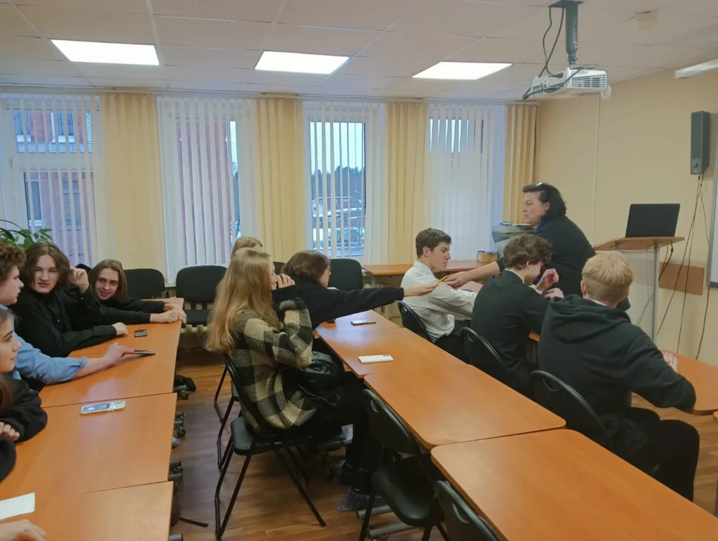Тематические интерактивные занятия по профилактике зависимого поведения