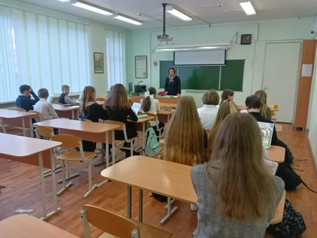 Профилактические беседы по теме «Безопасный Интернет»