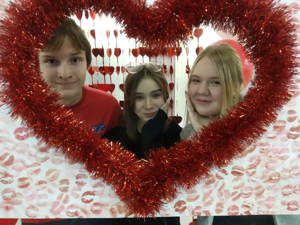 Новогодний калейдоскоп-2024!