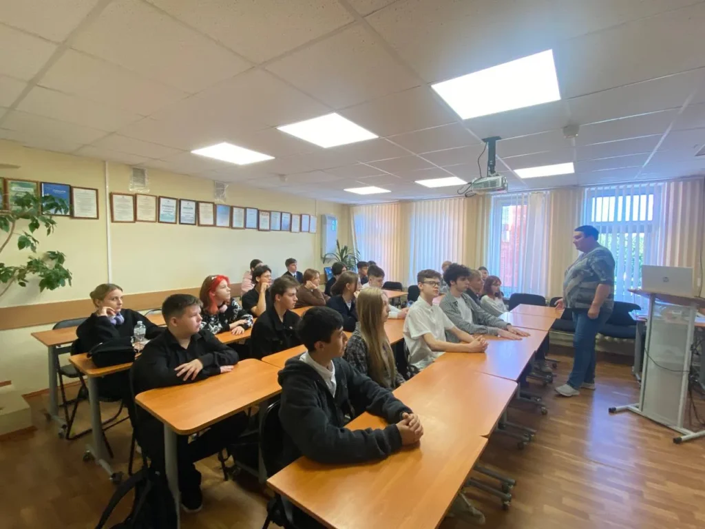 Клуб юных друзей правопорядка