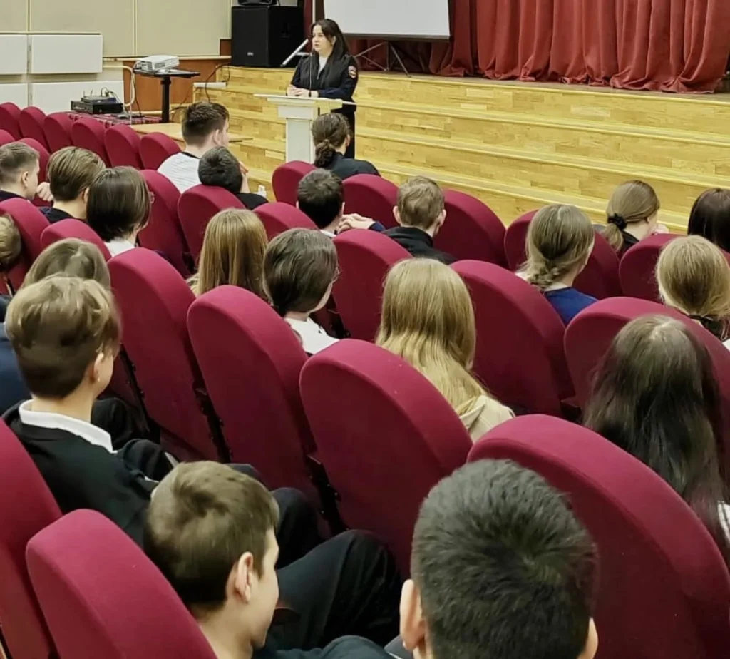 Лекции-беседы по безопасности на железной дороге
