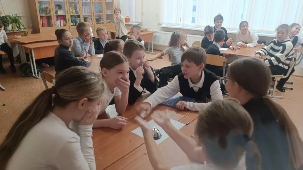 Международный день школьных библиотек.  «Своя игра» для учащихся начальной школы